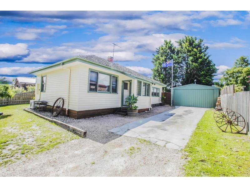 1/24 Craig Road, Junction Village VIC 3977