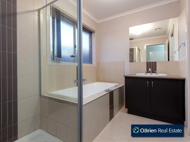 Unit 13/31-35 Brunnings Road, Carrum Downs VIC 3201