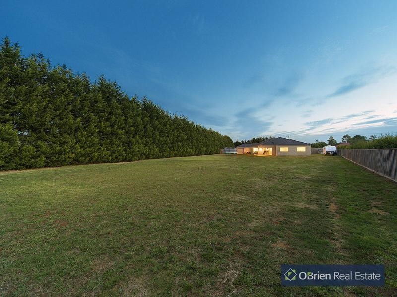 32 Market Lane, Narre Warren South VIC 3805