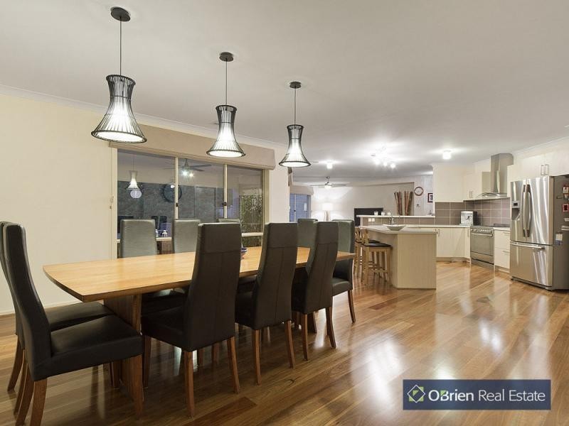 32 Market Lane, Narre Warren South VIC 3805