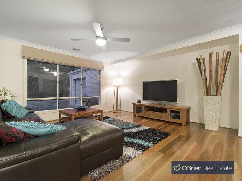 32 Market Lane, Narre Warren South VIC 3805