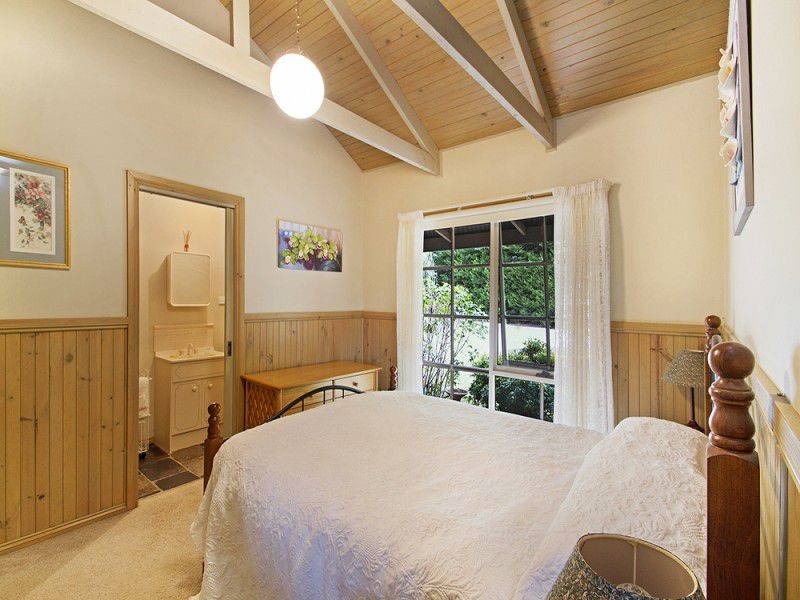 15 Pine Grove Road, Poowong North VIC 3988