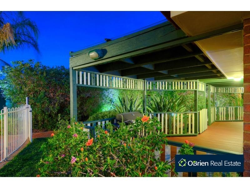 8 Constance Court, Narre Warren VIC 3805