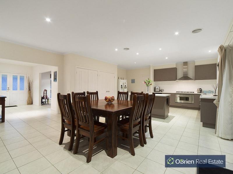 16 Market Lane, Narre Warren South VIC 3805