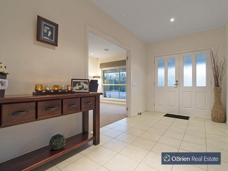 16 Market Lane, Narre Warren South VIC 3805
