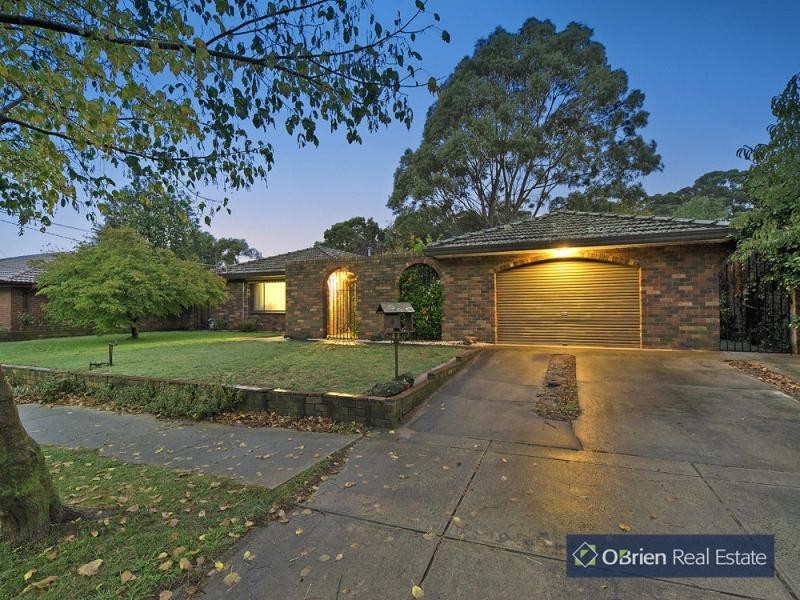 4 Ketnor Street, Cranbourne VIC 3977