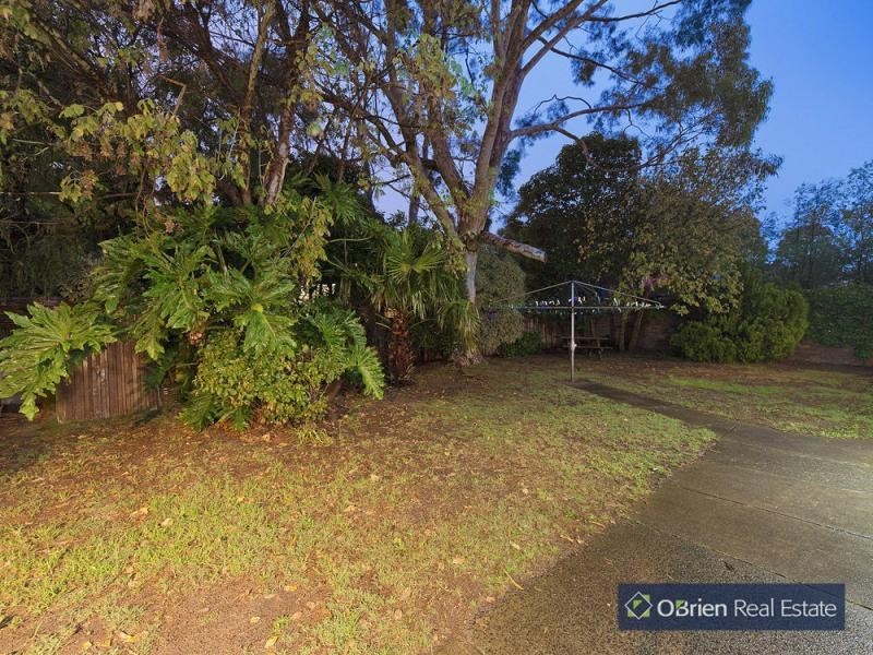 4 Ketnor Street, Cranbourne VIC 3977