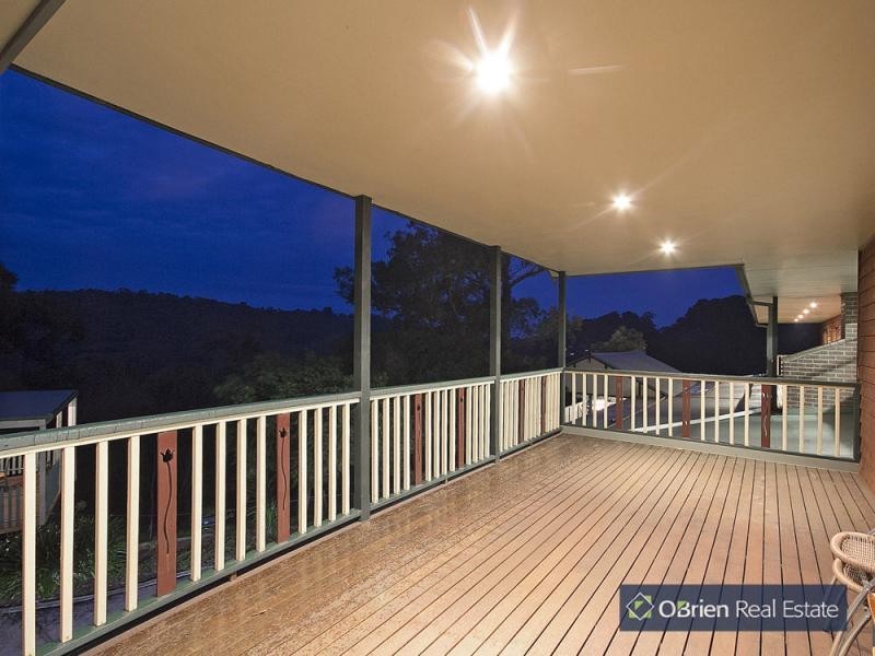 128 Belgrave Hallam Road, Belgrave South VIC 3160