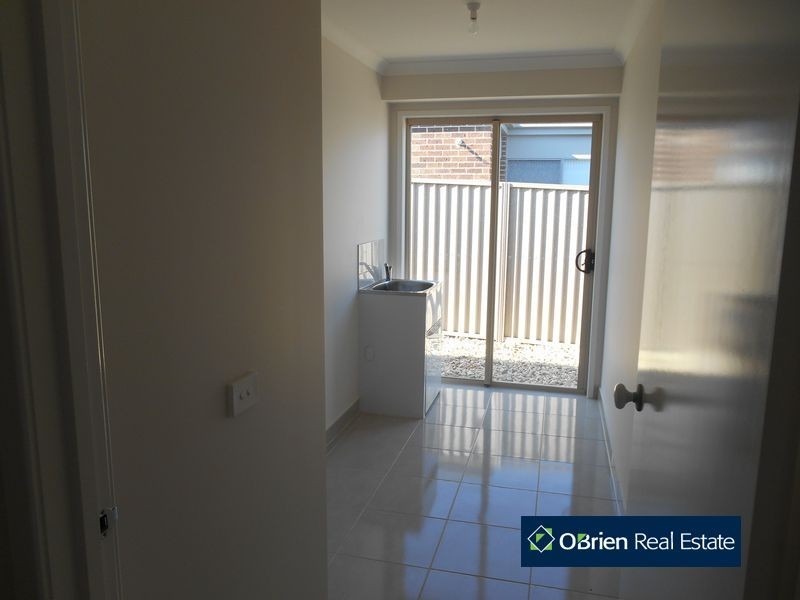 10 Quirk Road, Pakenham VIC 3810