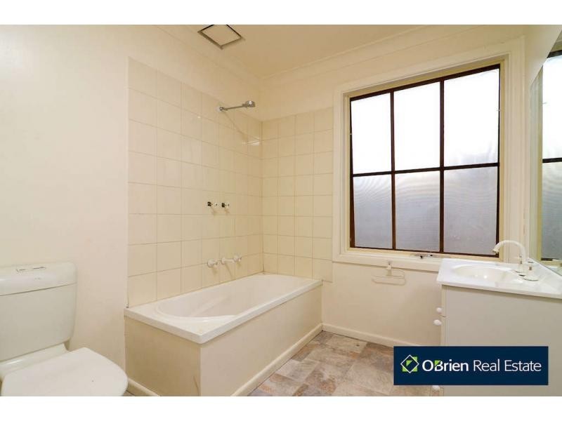 60 Marklin Street, Cranbourne VIC 3977