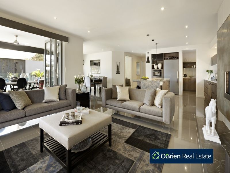 20 Percheron Way, Clyde North VIC 3978