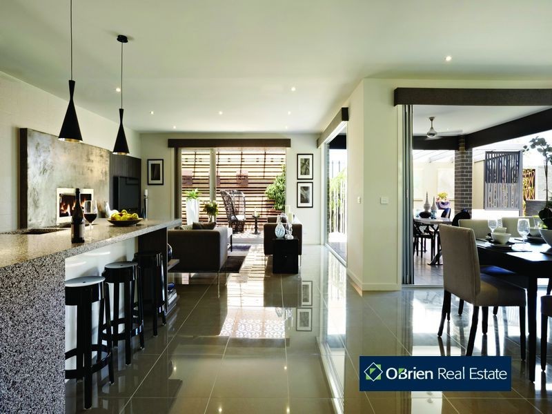 20 Percheron Way, Clyde North VIC 3978