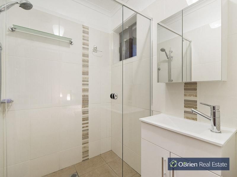 11 Brougham Close, Eumemmerring VIC 3177