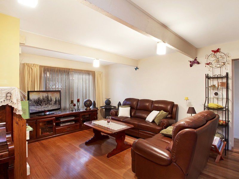 5 Michele Drive, Scoresby VIC 3179