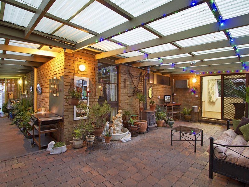 5 Michele Drive, Scoresby VIC 3179