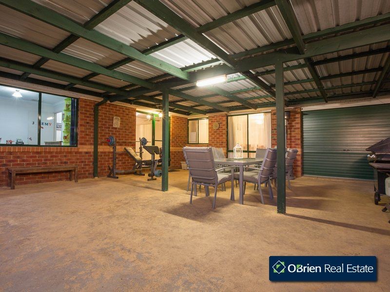 26 Warrenwood Place, Narre Warren VIC 3805