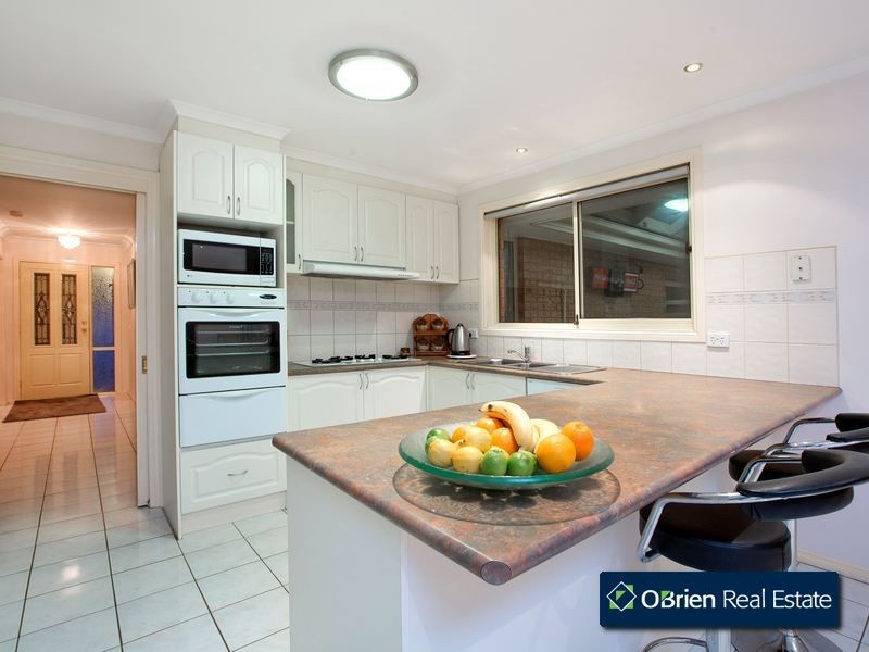 11 Dookie Court, Narre Warren VIC 3805