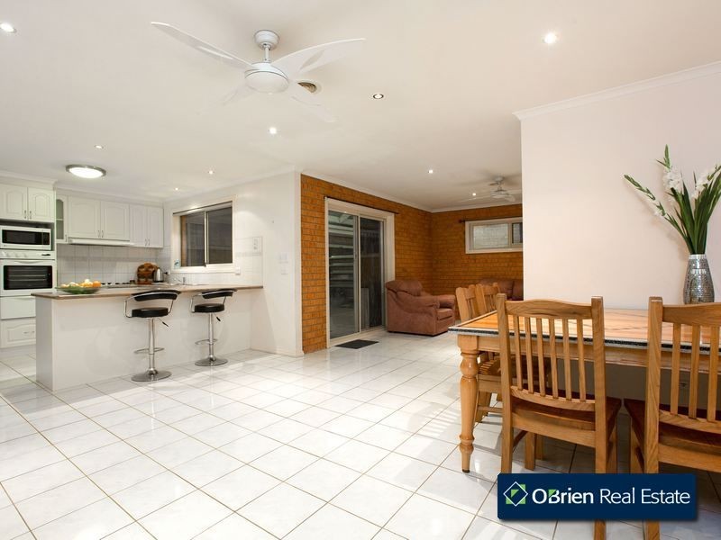 11 Dookie Court, Narre Warren VIC 3805