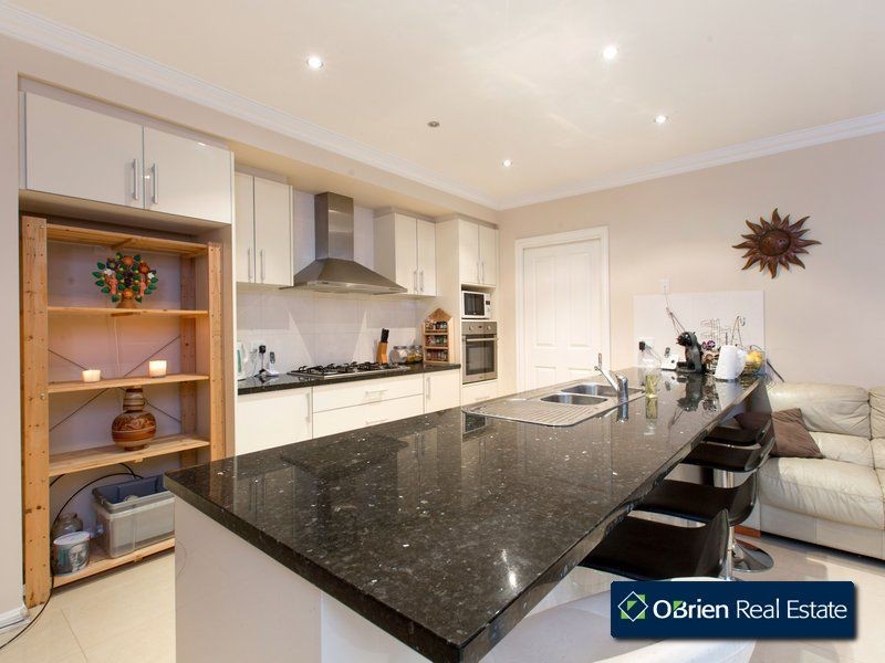 12 Gladys Court, Berwick VIC 3806