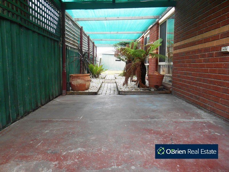 63 Raisell Road, Cranbourne West VIC 3977