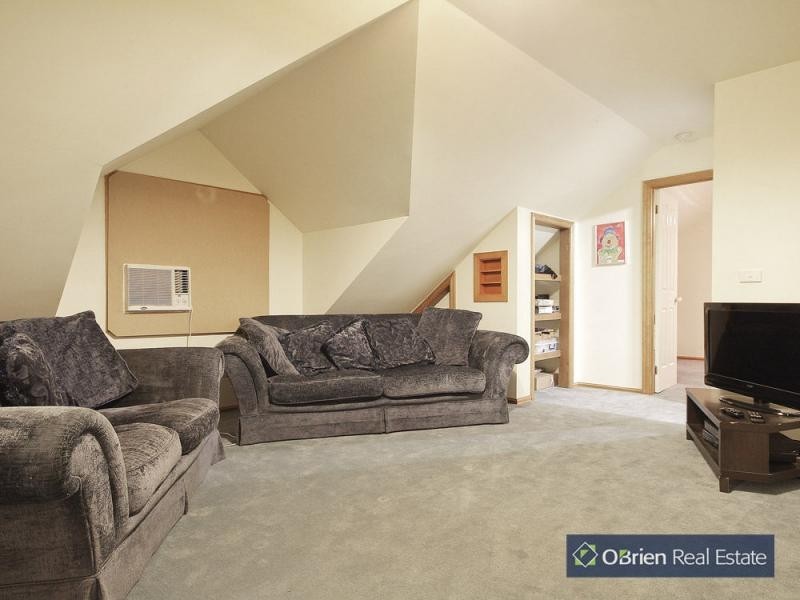 34-36 Jennifer Street, Junction Village VIC 3977