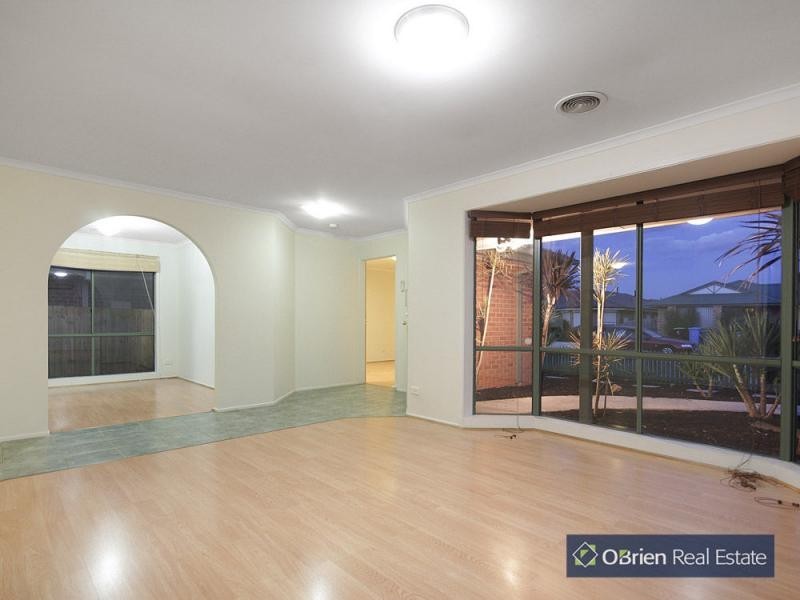 1 Talma Place, Cranbourne West VIC 3977