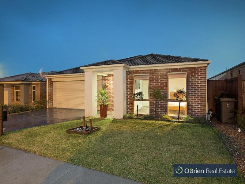 28 Everlasting Boulevard, Cranbourne VIC 3977