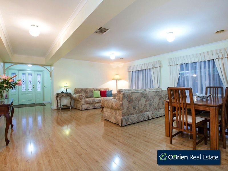 18 Dunraven Court, Narre Warren VIC 3805