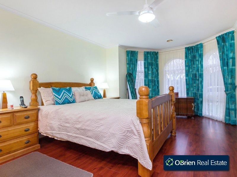 18 Dunraven Court, Narre Warren VIC 3805