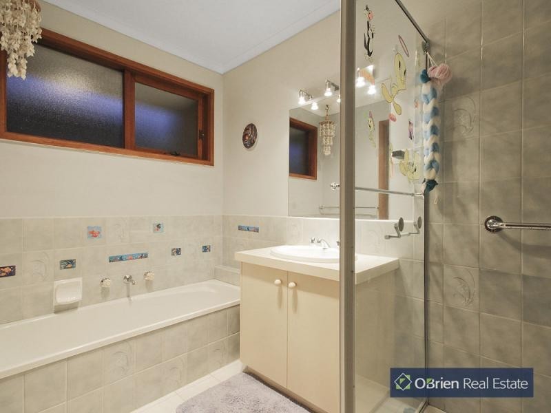 119 Shetland Street, Endeavour Hills VIC 3802