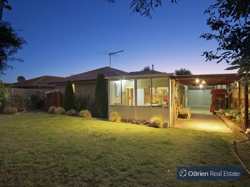 119 Shetland Street, Endeavour Hills VIC 3802