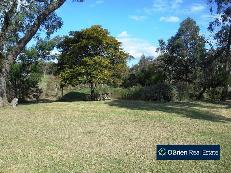 23-25 Scott Road, Pearcedale VIC 3912