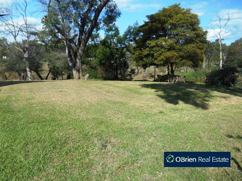 23-25 Scott Road, Pearcedale VIC 3912