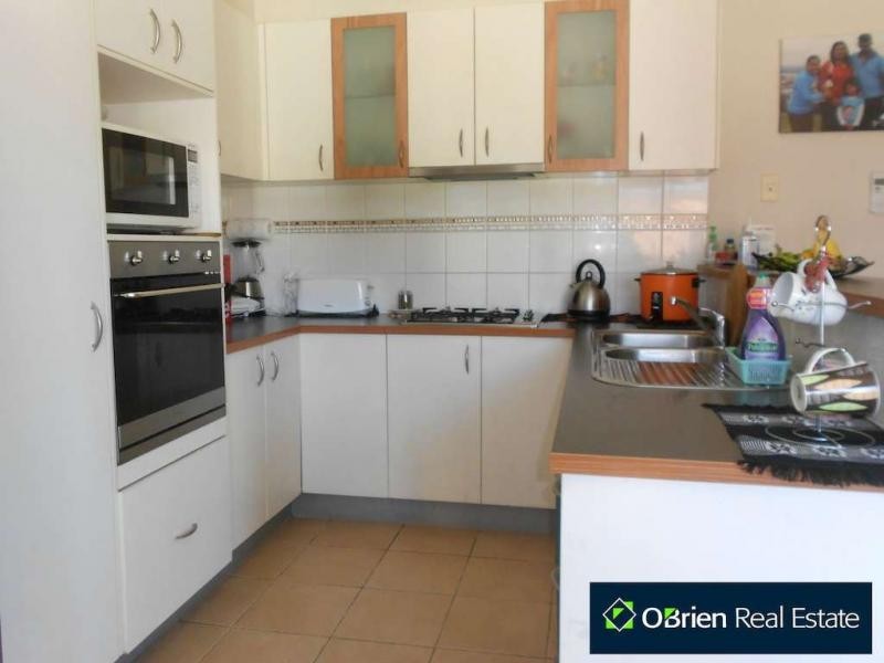 97 Golden Grove Drive, Narre Warren South VIC 3805