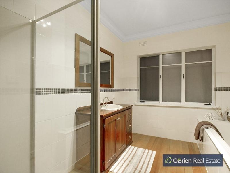 3 Dixons Road, Cardinia VIC 3978