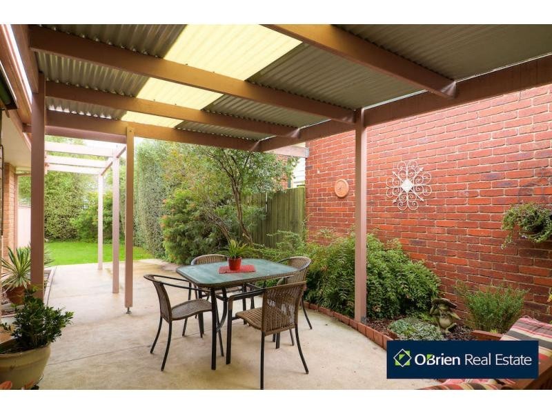 22 Theodore Terrace, Berwick VIC 3806