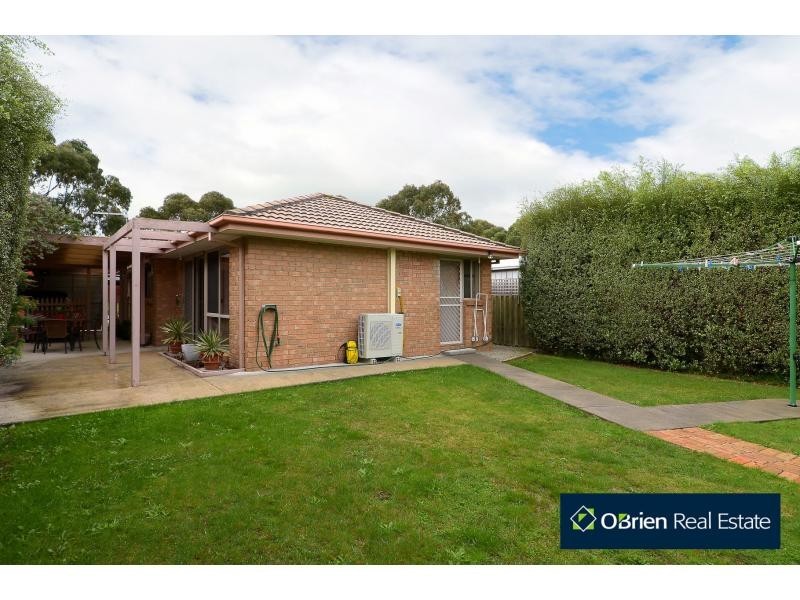 22 Theodore Terrace, Berwick VIC 3806