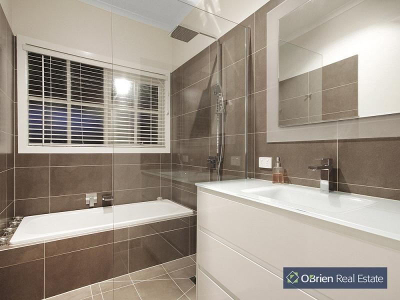 25 Market Lane, Narre Warren South VIC 3805