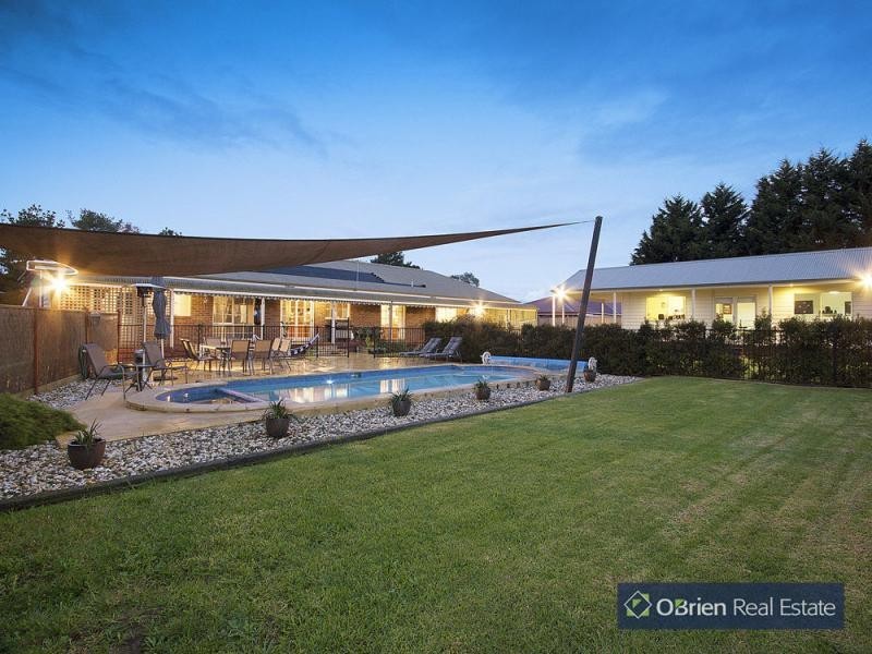 25 Market Lane, Narre Warren South VIC 3805