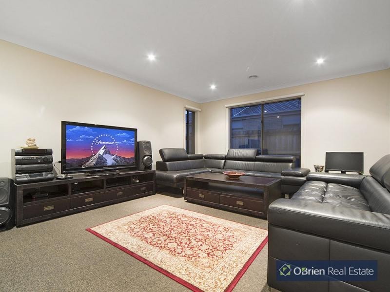 9 Immy Parade, Narre Warren VIC 3805