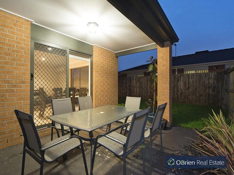 9 Immy Parade, Narre Warren VIC 3805
