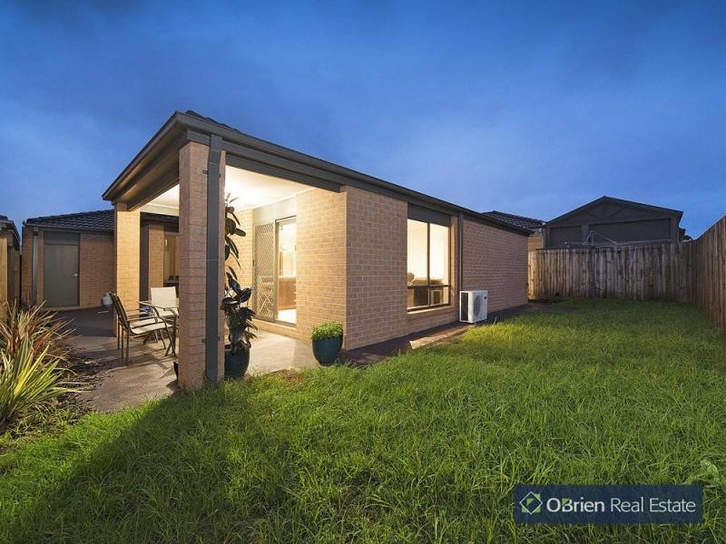 9 Immy Parade, Narre Warren VIC 3805