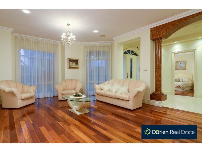 30 Glen Vista Drive, Narre Warren North VIC 3804