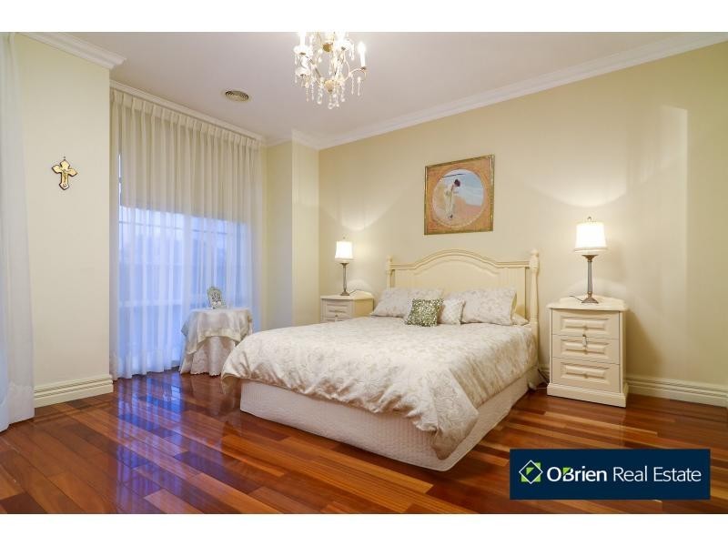 30 Glen Vista Drive, Narre Warren North VIC 3804