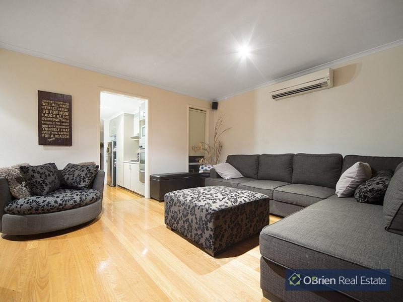 28 Glendale Crescent, Berwick VIC 3806