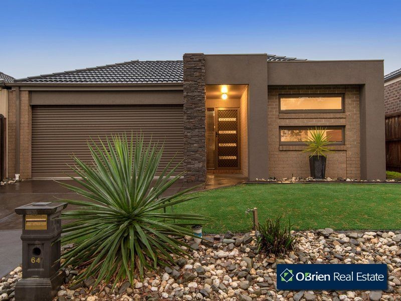 64 Sussex Avenue, Cranbourne North VIC 3977