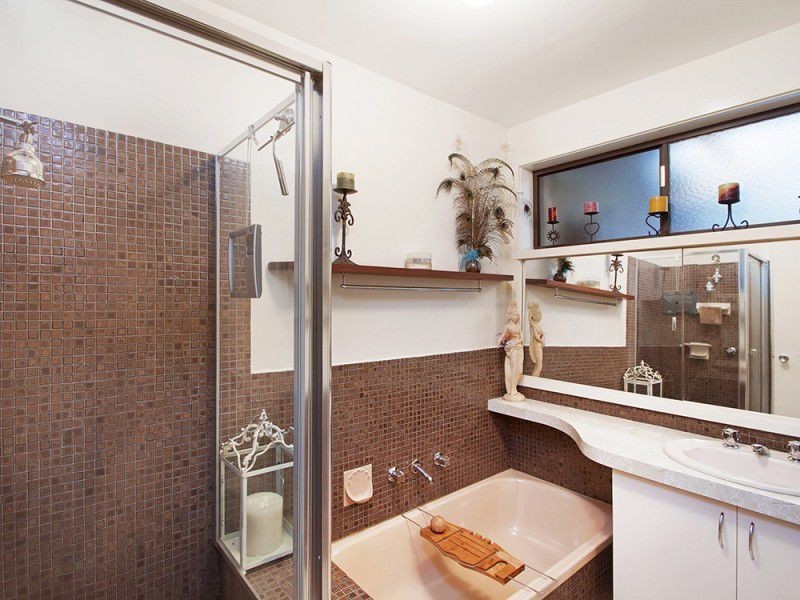 5 Michelle Drive, Scoresby VIC 3179