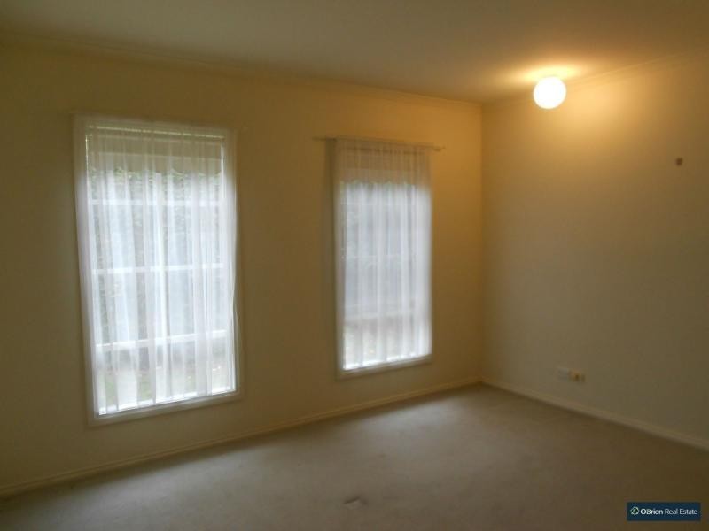 3 Milparinka Way, Berwick VIC 3806