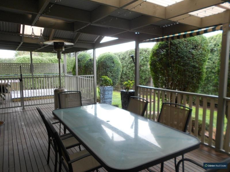 3 Milparinka Way, Berwick VIC 3806