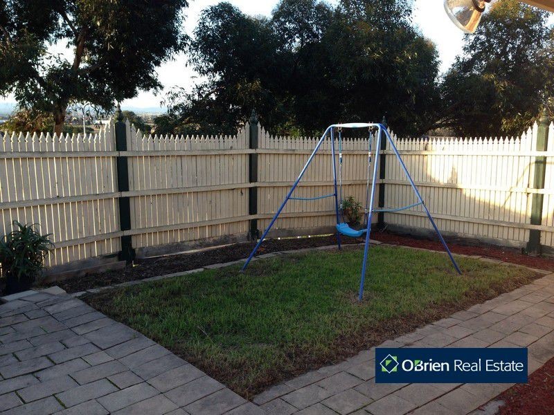 1 Kauri Court, Hampton Park VIC 3976